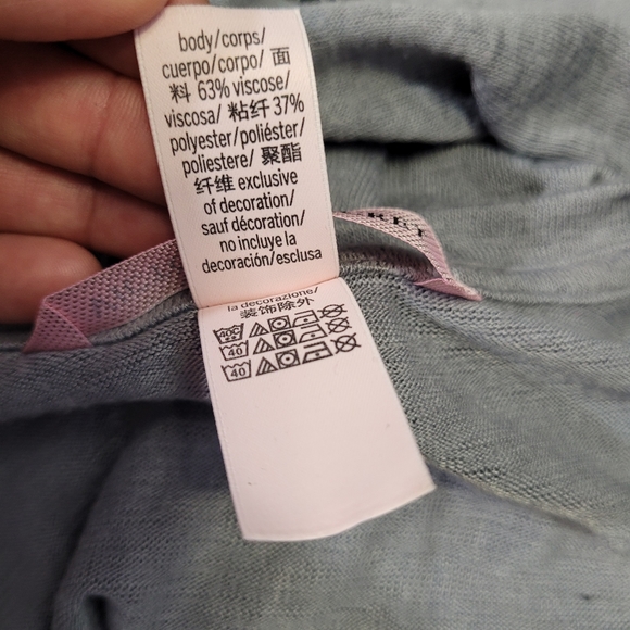 Victoria Secret Long Sleeve Gray Henley - Picture 6 of 6